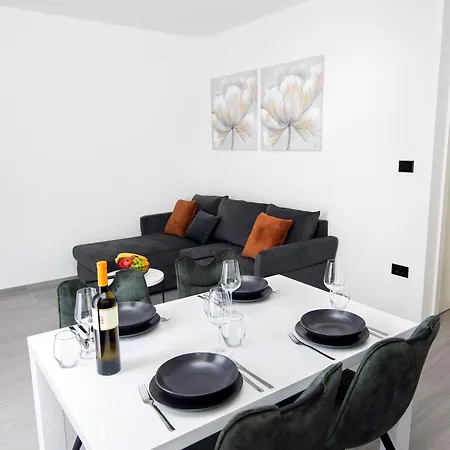 Apartment M&a