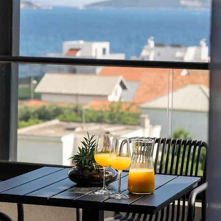 M&a Apartment *