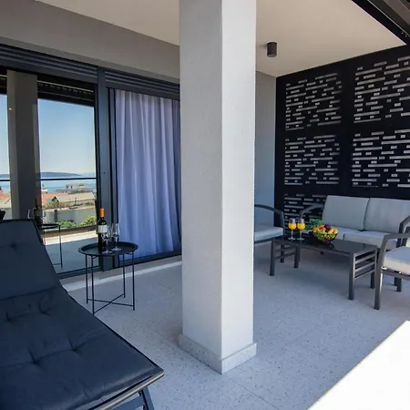 M&a Apartment *