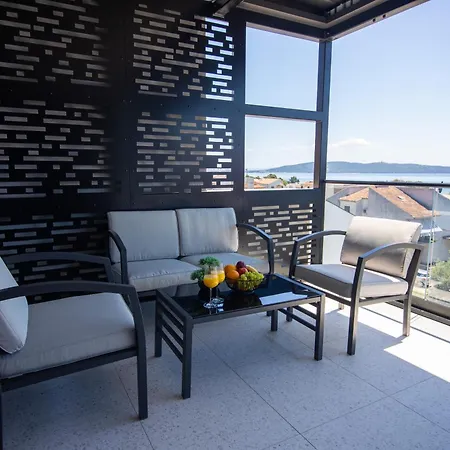 M&a Apartment *